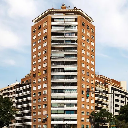 Limehome Gran Via Del Marques Apart-hotel Valência