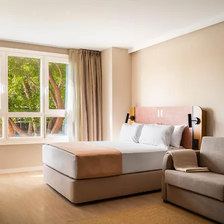 Limehome Gran Via Hotel apartamentowy